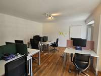 Bureaux et commerces 4 pièces Bureaux et commerces 4 pièces