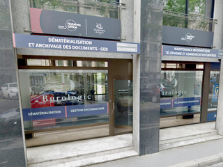 Bureaux et commerces 4 pièces