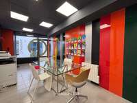 Bureaux et commerces 4 pièces Bureaux et commerces 4 pièces