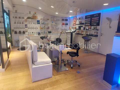 Bureaux et commerces 3 pièces