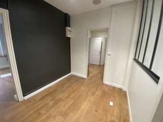 Bureaux et commerces 4 pièces