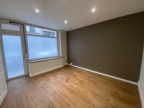 Bureaux et commerces 4 pièces