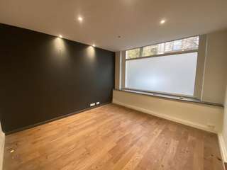 Bureaux et commerces 4 pièces