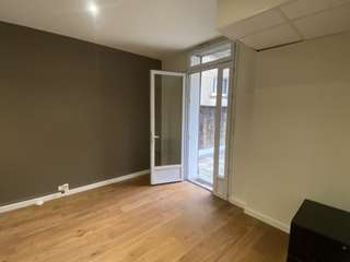 Bureaux et commerces 4 pièces