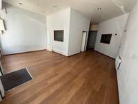 Bureaux et commerces 3 pièces