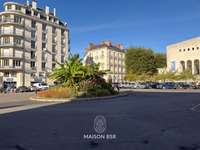 Bureaux et commerces 4 pièces