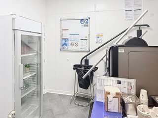 Bureaux et commerces 4 pièces