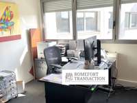 Bureaux et commerces 19 pièces