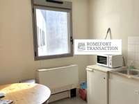 Bureaux et commerces 19 pièces