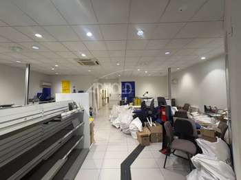 Bureaux et commerces 10 pièces