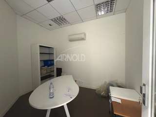 Bureaux et commerces 10 pièces