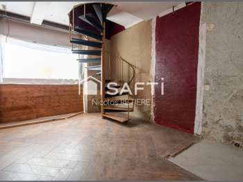 Bureaux et commerces 6 pièces