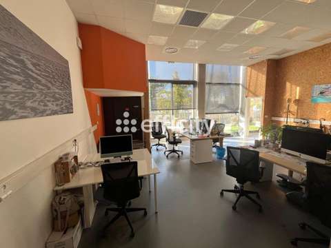 Bureaux et commerces 8 pièces Nantes Quartier CHU 44