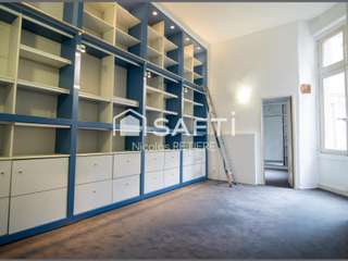 Bureaux et commerces 8 pièces