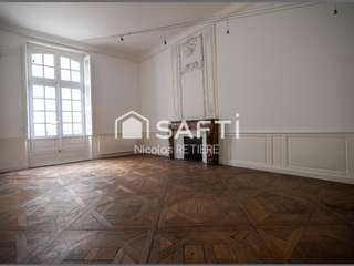 Bureaux et commerces 8 pièces