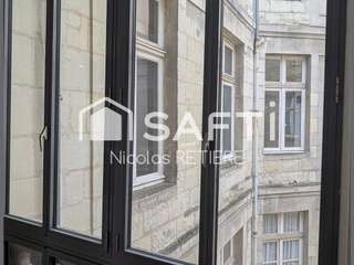 Bureaux et commerces 8 pièces