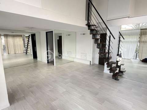 Bureaux et commerces 2 pièces Nantes Quartier CHU 44
