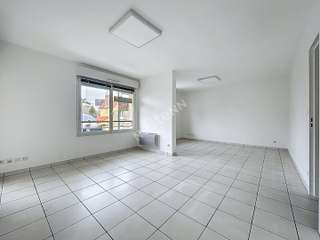 Bureaux et commerces 5 pièces