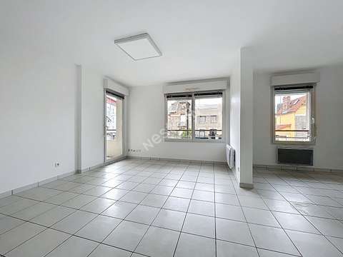 Bureaux et commerces 5 pièces