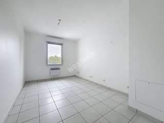 Bureaux et commerces 5 pièces