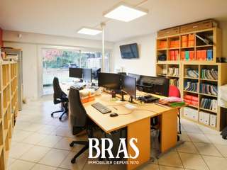 Bureaux et commerces 5 pièces Bureaux et commerces 5 pièces