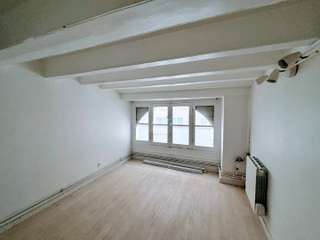 Bureaux et commerces 2 pièces