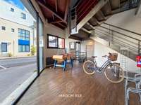 Bureaux et commerces 15 pièces