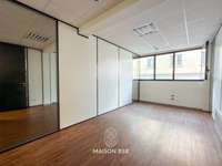 Bureaux et commerces 15 pièces