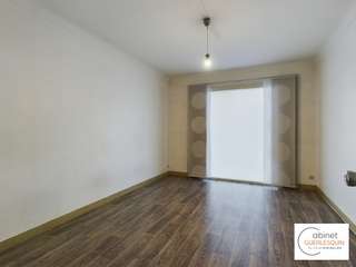 Bureaux et commerces 2 pièces