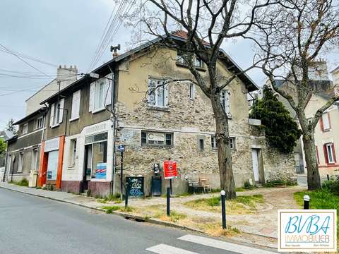 Bureaux et commerces 4 pièces Nantes Toutes-Aides 44