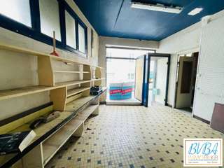 Bureaux et commerces 4 pièces