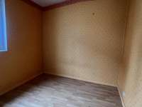 Bureaux et commerces 4 pièces