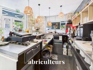 Bureaux et commerces 2 pièces