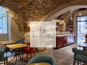 Vente Bureaux et commerces 271 m&sup2;Nîmes