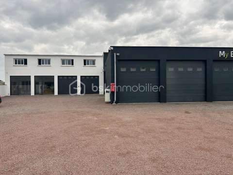 Bureaux et commerces 19 pièces Niort 79