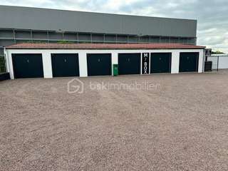 Bureaux et commerces 19 pièces