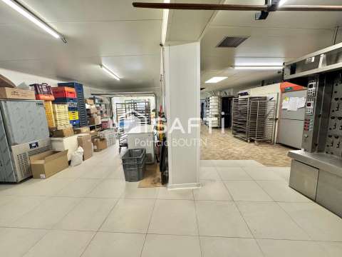 Bureaux et commerces 11 pièces Bureaux et commerces 11 pièces