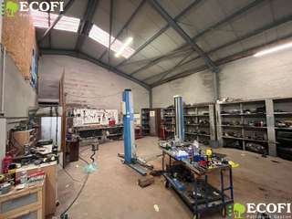 Bureaux et commerces 2 pièces