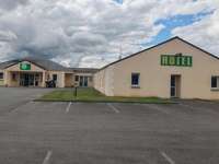 Bureaux et commerces 24 pièces Bureaux et commerces 24 pièces