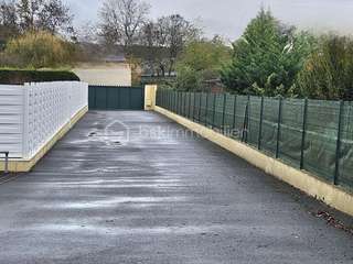 Bureaux et commerces 1 pièce