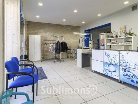 Bureaux et commerces 3 pièces