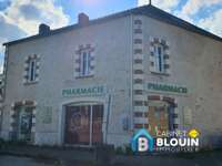 Bureaux et commerces 6 pièces