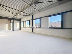 Vente Bureaux et commerces 193 m&sup2;Oissel