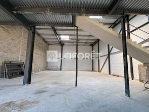 Vente Bureaux et commerces 400 m&sup2;Oissel
