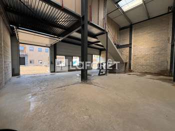 Vente Bureaux et commerces 438 m&sup2;Oissel