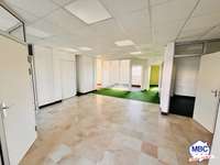 Bureaux et commerces 10 pièces
