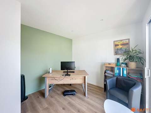 Bureaux et commerces 5 pièces