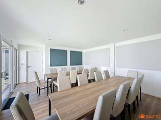 Bureaux et commerces 5 pièces