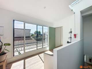 Bureaux et commerces 5 pièces