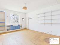 Bureaux et commerces 4 pièces